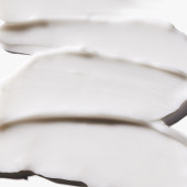 Маска для живлення, відновлення та заспокоєння чутливої ​​шкіри