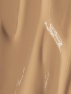 Рідка тональна основа