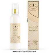 Молочко для ванной и душа Snow White